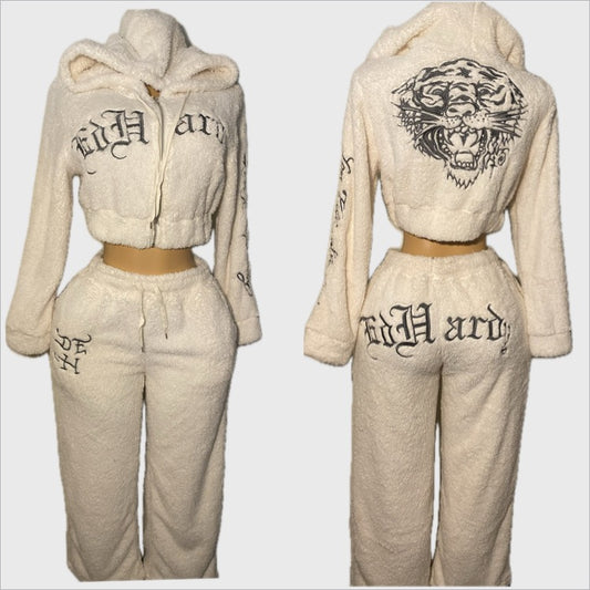 Cozy Hardy