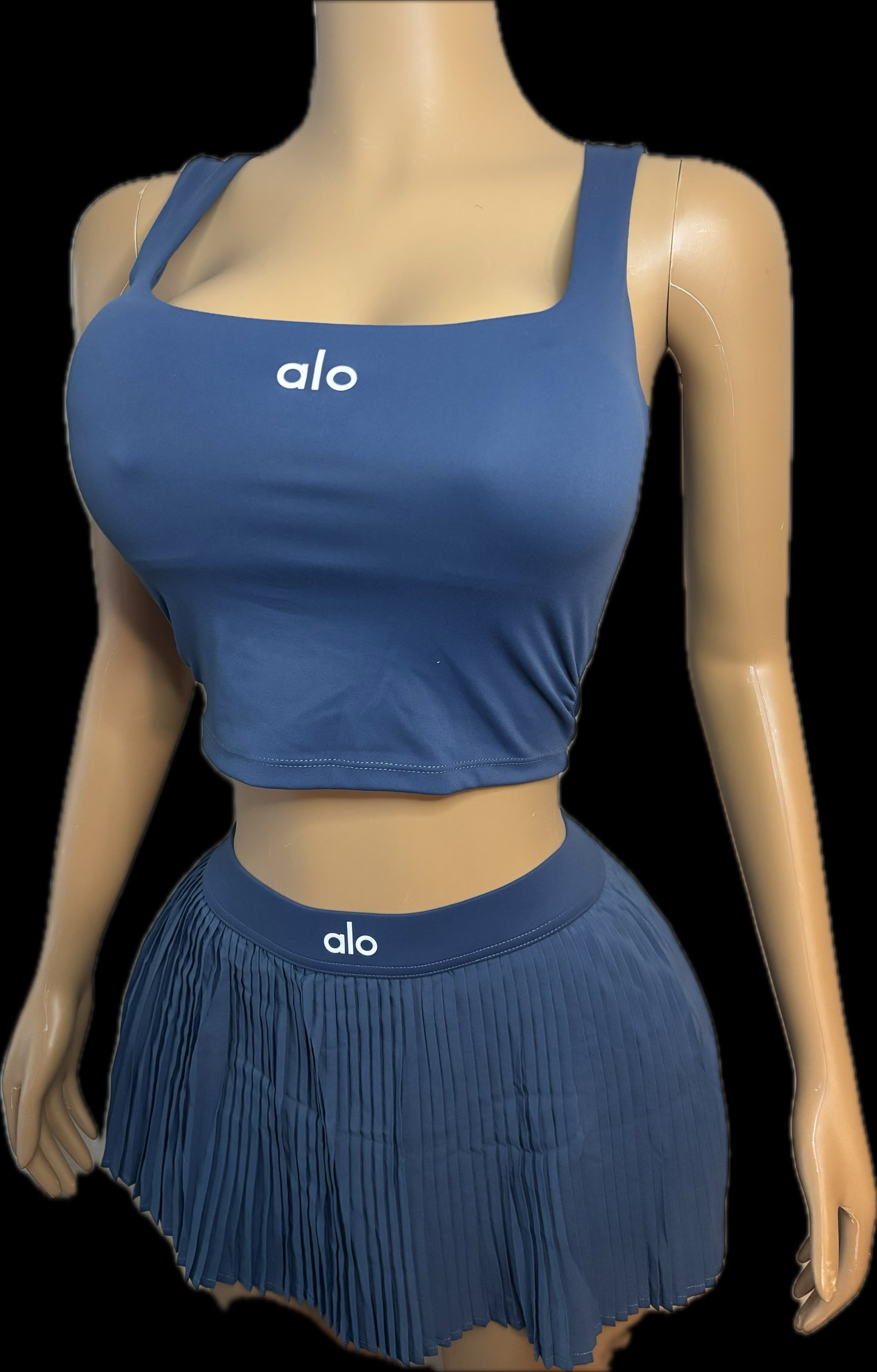 Alo Classic Pleated